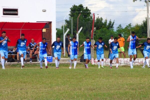 Berón de Astrada quedó como único líder tras la tercera fecha del Torneo Apertura 2025