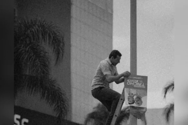 El oficialismo salió a descolgar carteles de Tincho: “Tienen miedo”