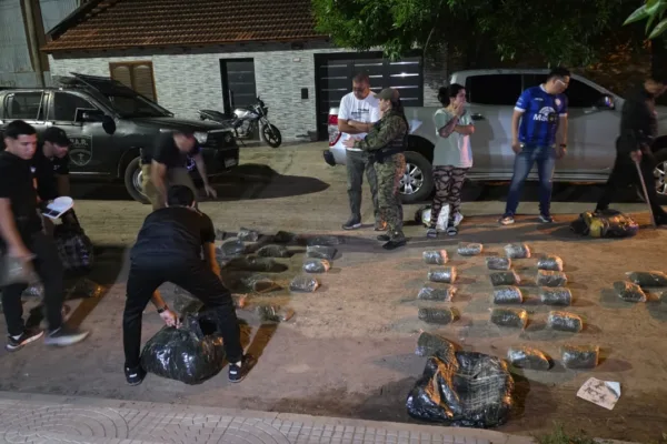 Golpe al narcotráfico: secuestran 35 kilos de marihuana en Corrientes, hay dos detenidos