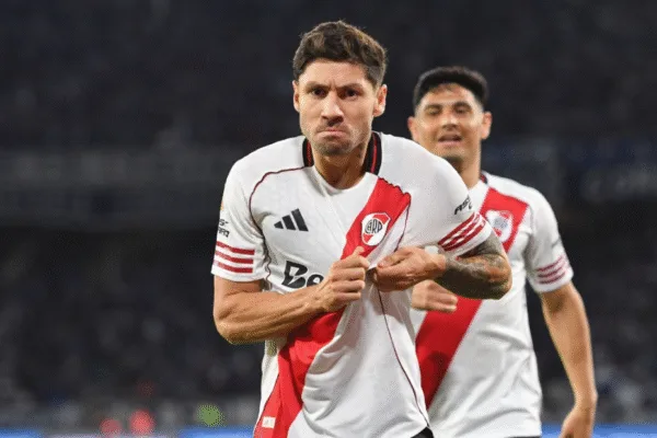River volvió a la victoria: derrotó 2-0 a Talleres en Córdoba y cortó una racha de cuatro derrotas seguidas